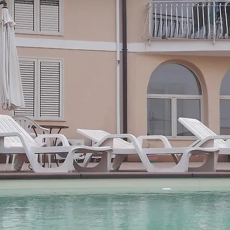 Apartment Isola Del Sole