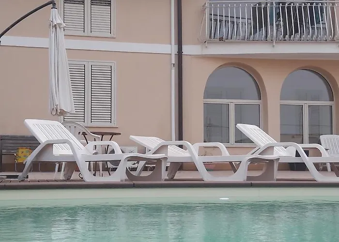 Apartment Isola Del Sole